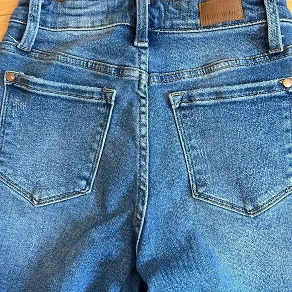 Judy Blue Boyfriend Fit Distressed Denim Jeans size 0/24 - Picture 11 of 11